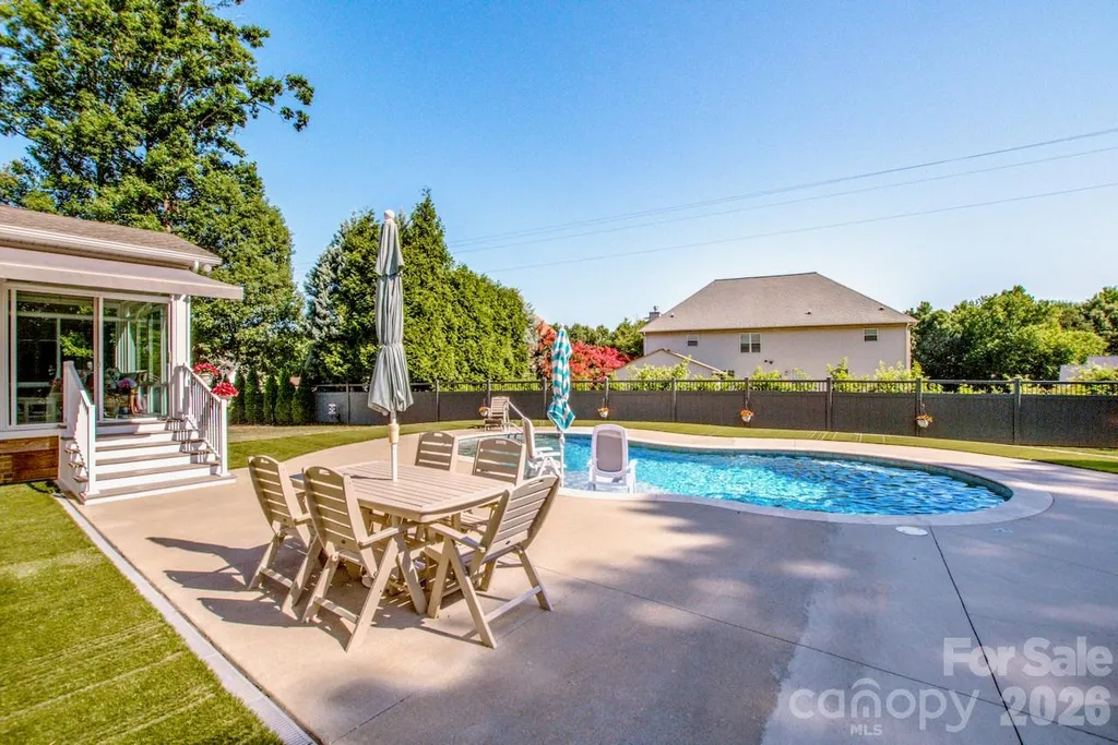 126 Bedford Lane Mooresville NC 28115