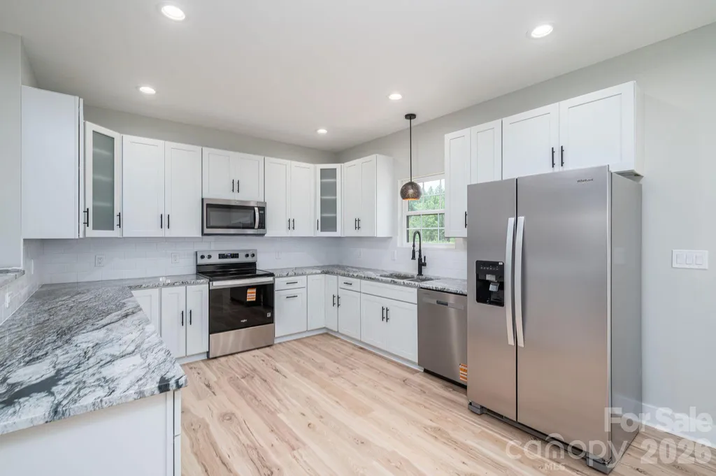 2474 Shoal Road Crouse NC 28033