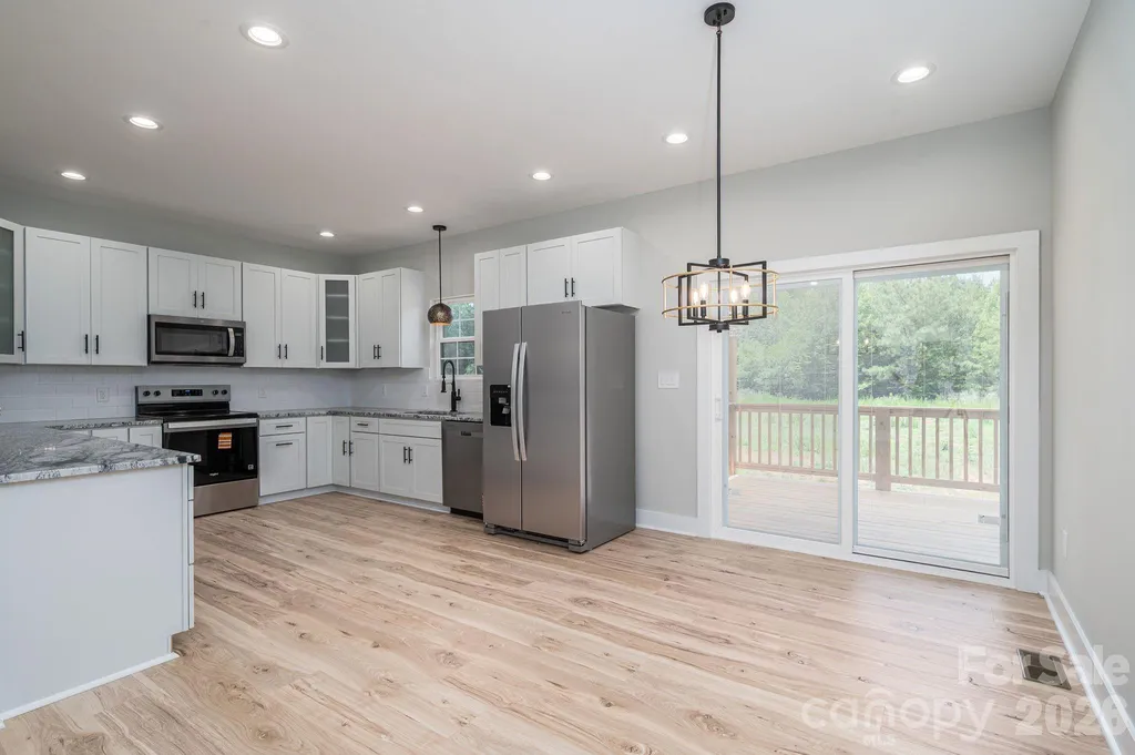 2474 Shoal Road Crouse NC 28033