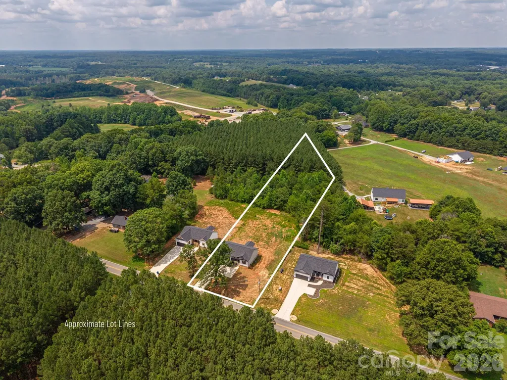 2474 Shoal Road Crouse NC 28033