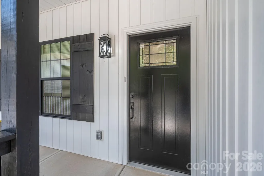 2474 Shoal Road Crouse NC 28033