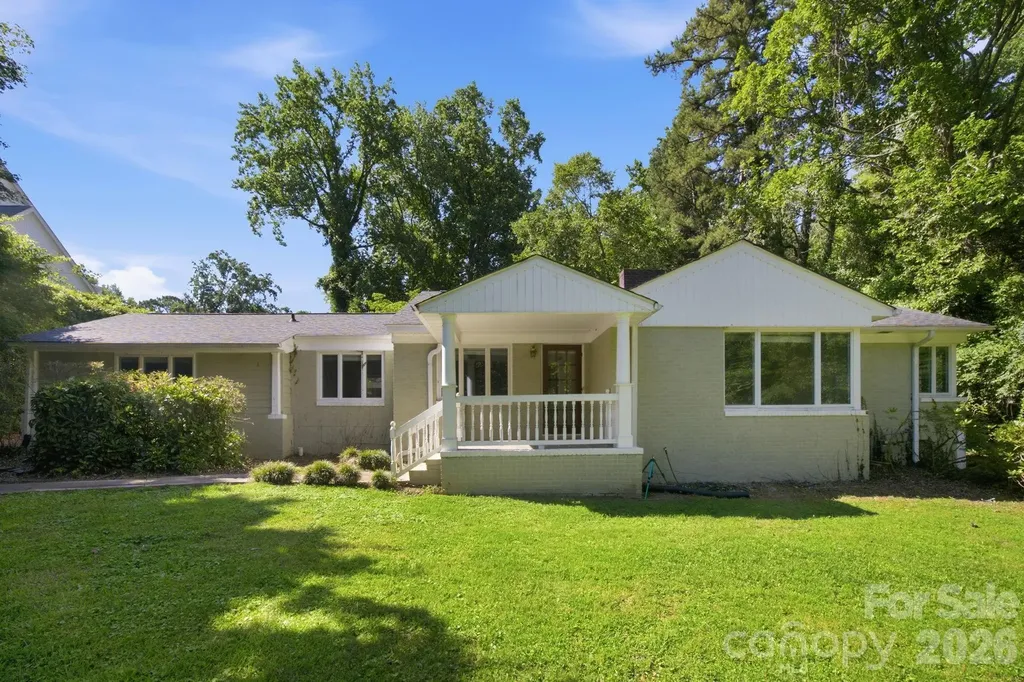 827 Jefferson Drive Charlotte NC 28270