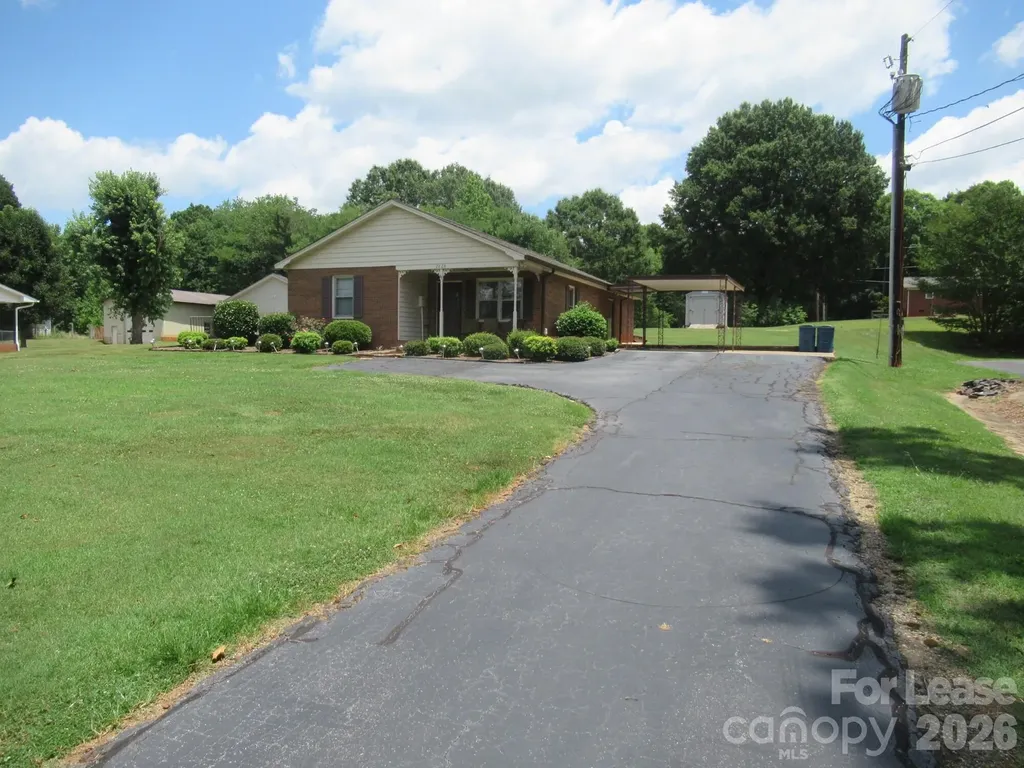 2828 Startown Road Newton NC 28658