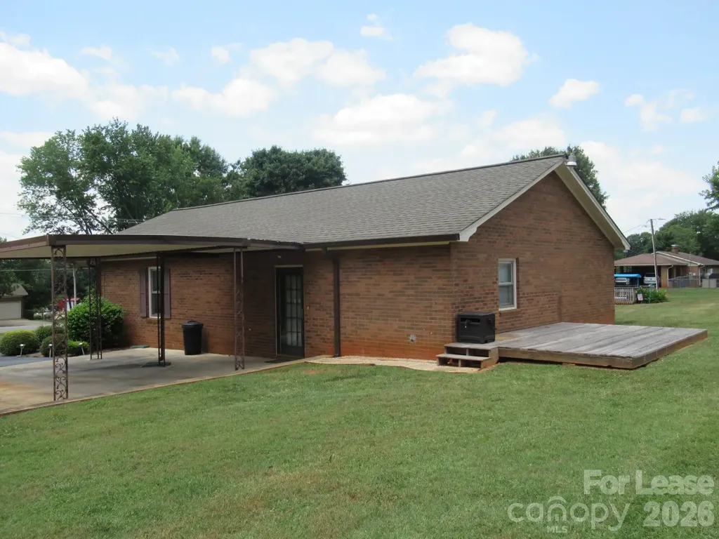 2828 Startown Road Newton NC 28658