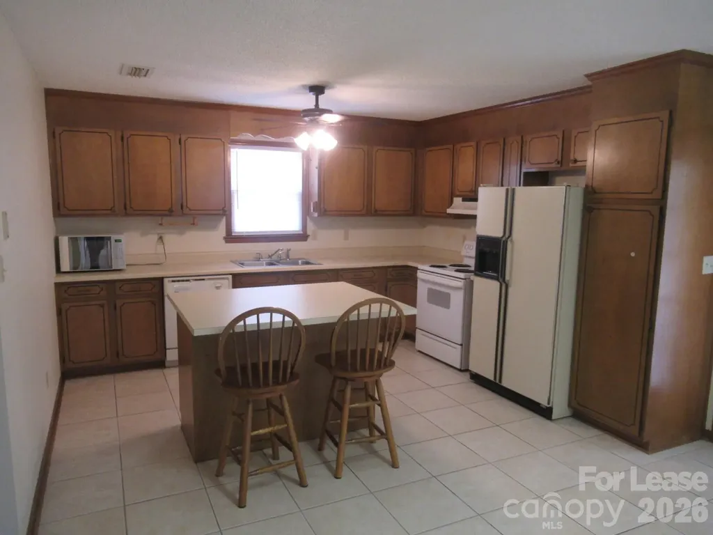 2828 Startown Road Newton NC 28658