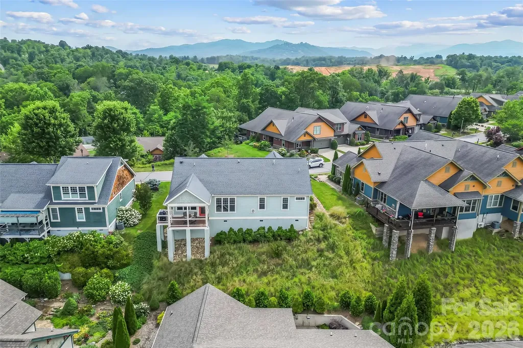 15 Craftsman View Drive Asheville NC 28804