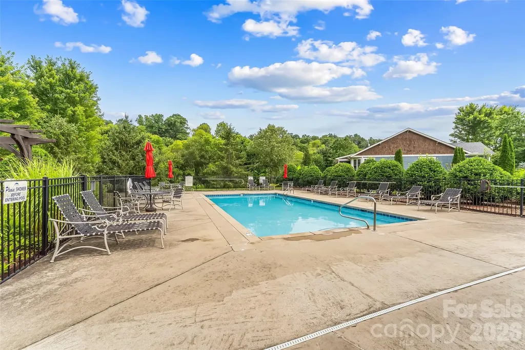 15 Craftsman View Drive Asheville NC 28804