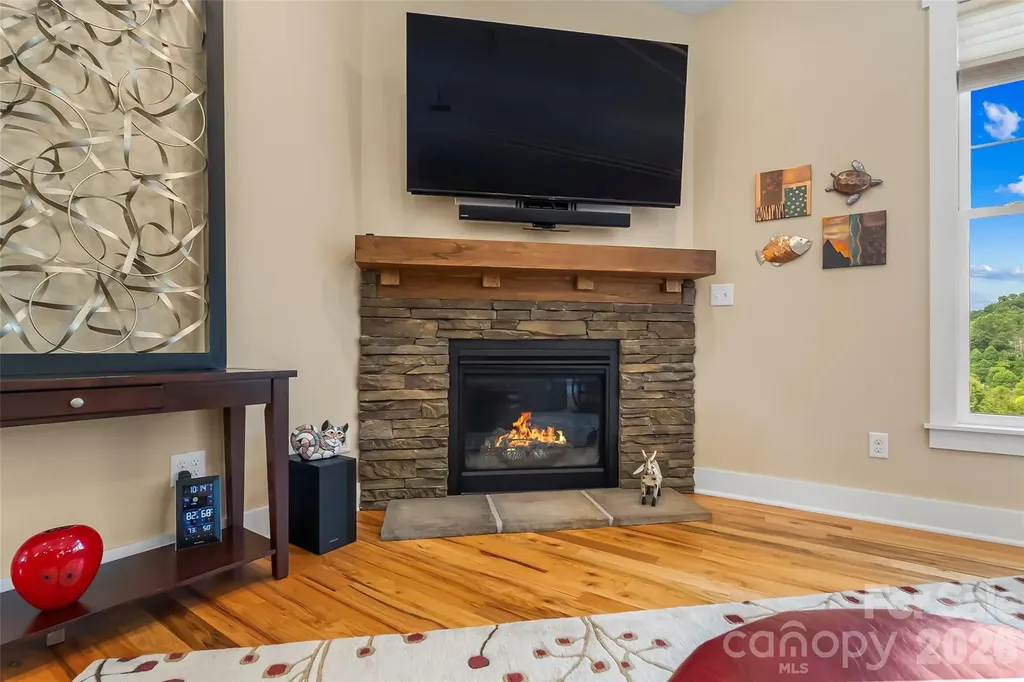 15 Craftsman View Drive Asheville NC 28804