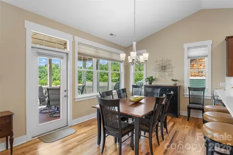 15 Craftsman View Drive Asheville NC 28804