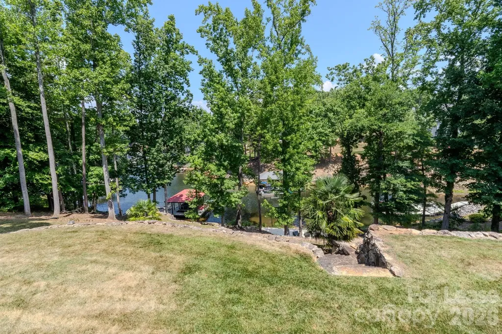 256 Greenbay Road Mooresville NC 28117