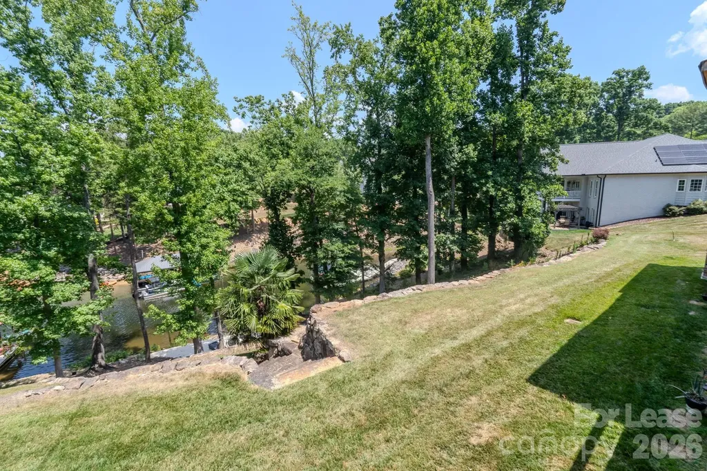 256 Greenbay Road Mooresville NC 28117