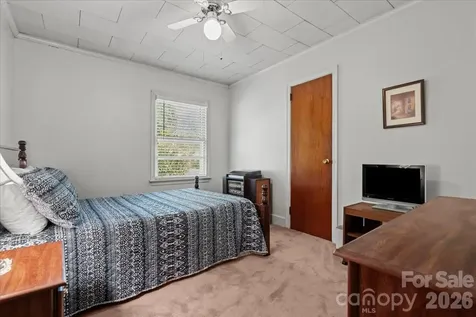 63 Lynn Avenue Cheraw SC 29520