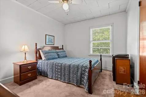 63 Lynn Avenue Cheraw SC 29520