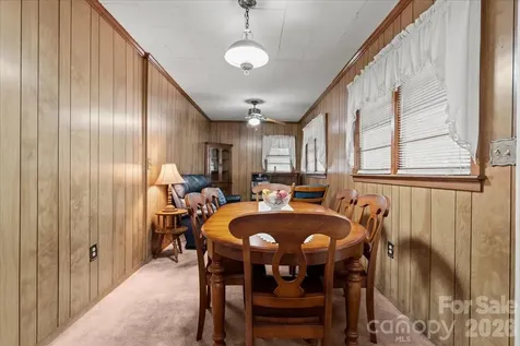 63 Lynn Avenue Cheraw SC 29520