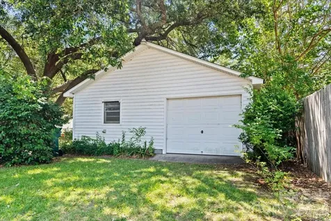 63 Lynn Avenue Cheraw SC 29520
