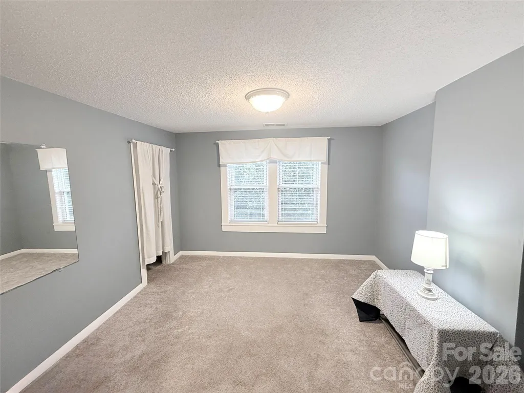 302 S College Avenue Newton NC 28658