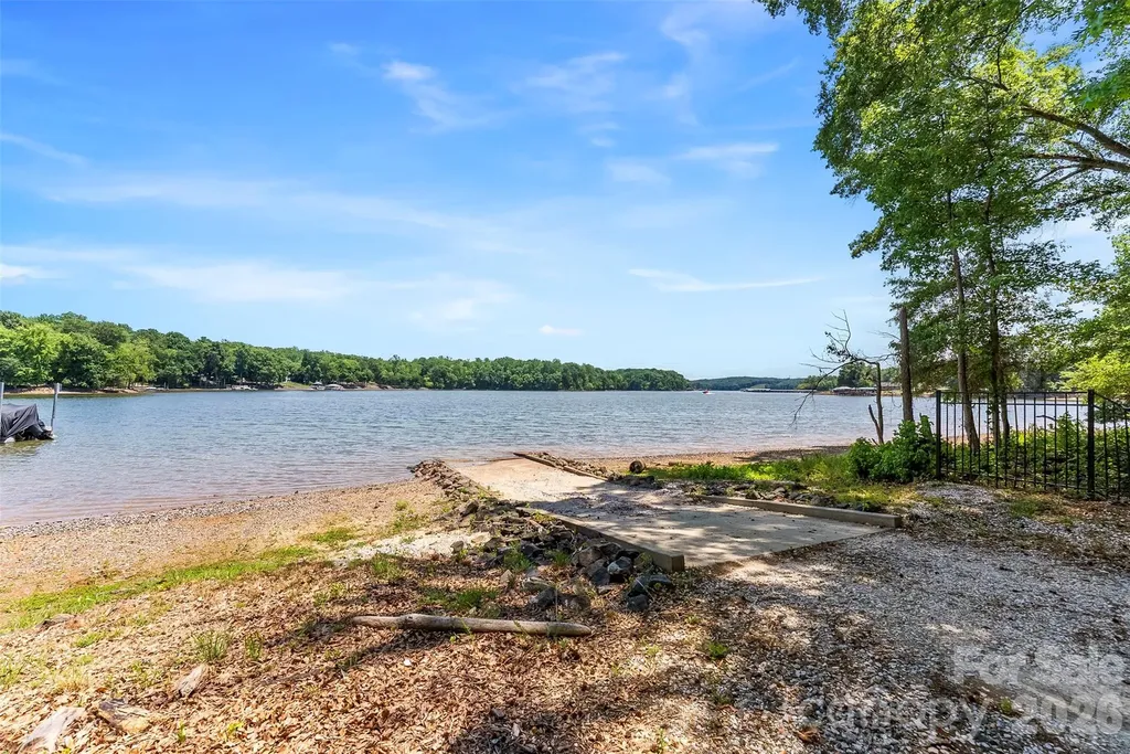 3000 Applewood Point Lane Belmont NC 28012