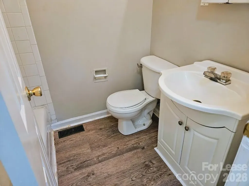 1120 Georgetown Drive Charlotte NC 28213