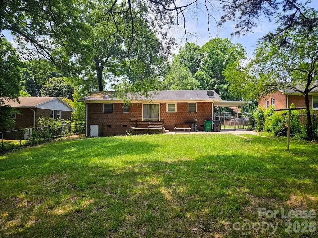 1120 Georgetown Drive Charlotte NC 28213