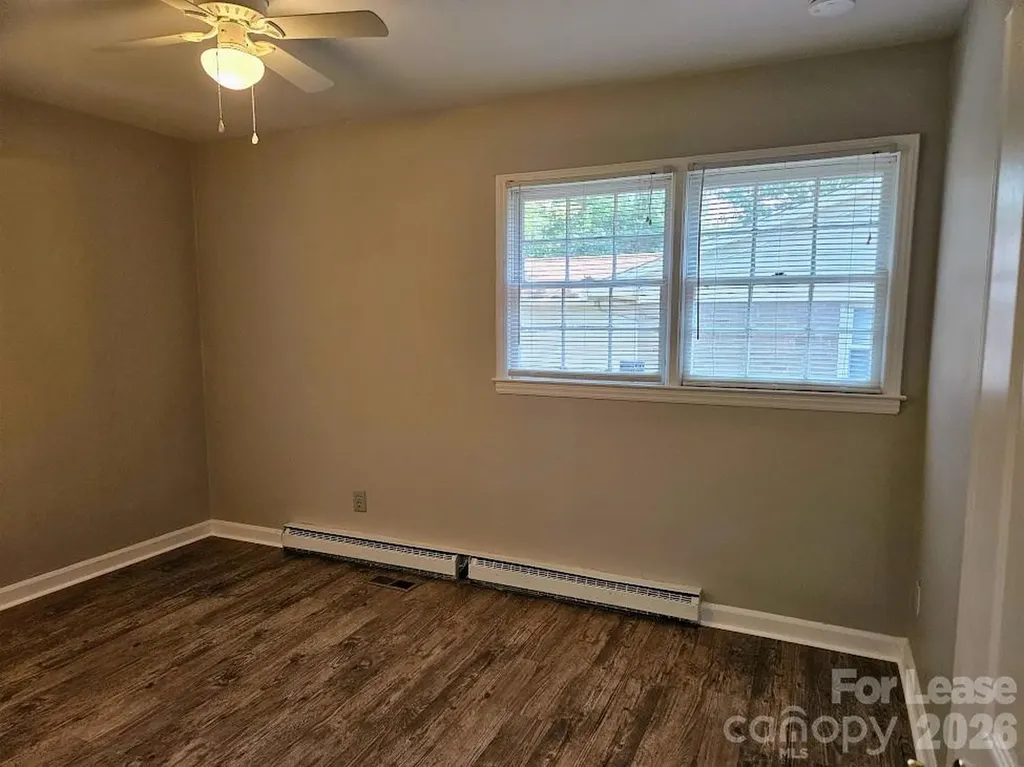 1120 Georgetown Drive Charlotte NC 28213