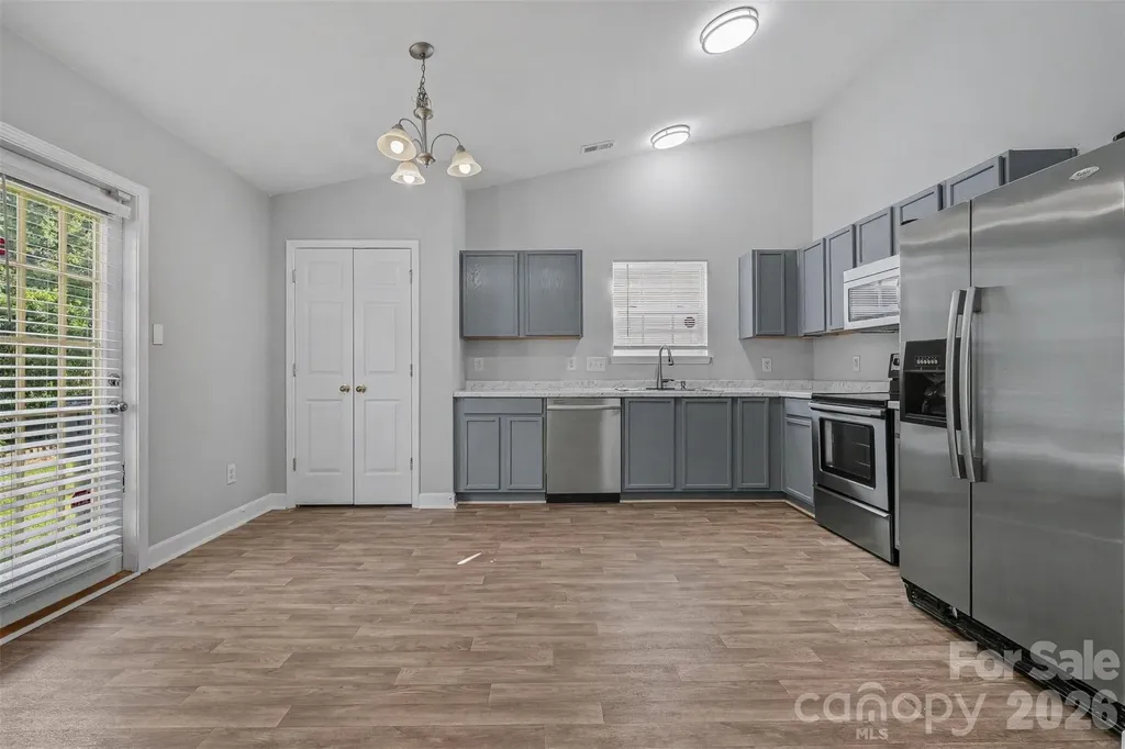 1505 Clooney Lane Charlotte NC 28262