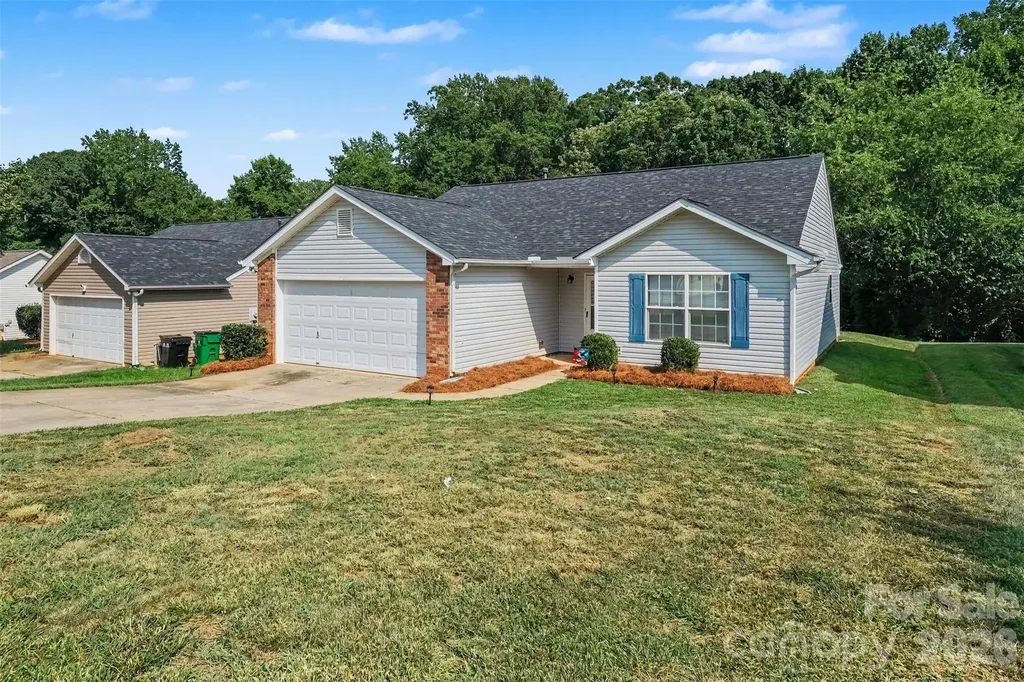 1505 Clooney Lane Charlotte NC 28262