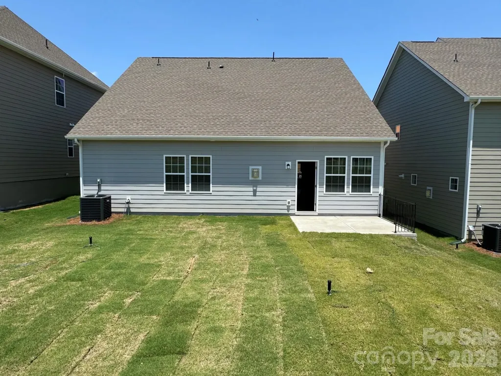 1302 Swift Lane Belmont NC 28012