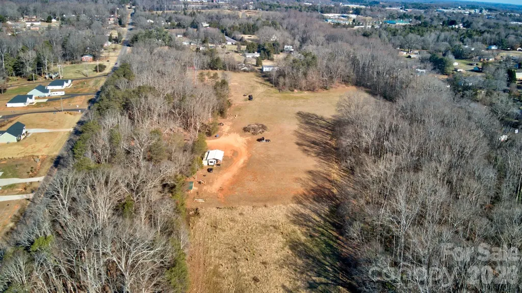 911 Westminster Drive Statesville NC 28677