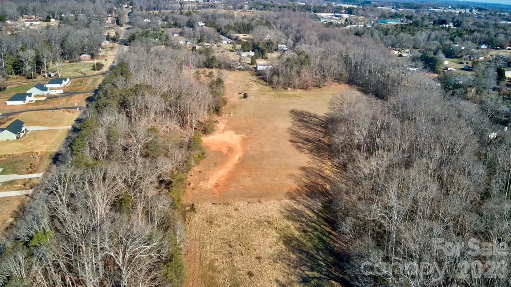 911 Westminster Drive Statesville NC 28677