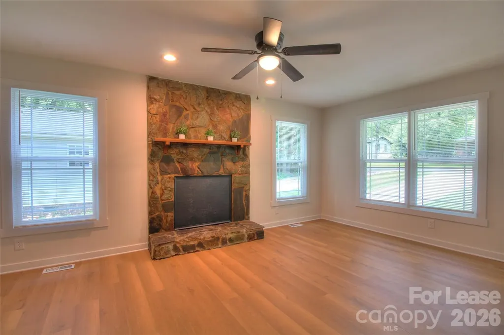 616 Anne Avenue Waxhaw NC 28173
