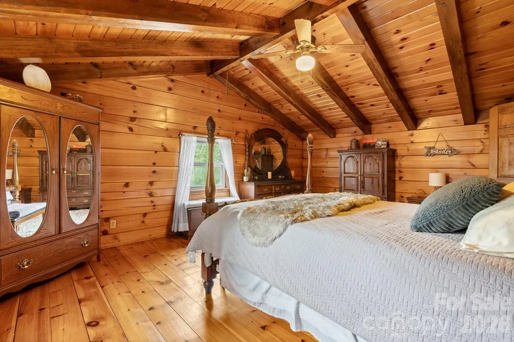61 Honeycutt Lane Nebo NC 28761