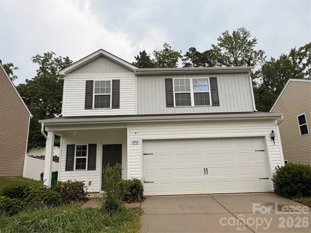 6562 Paw Village Road Charlotte NC 28214