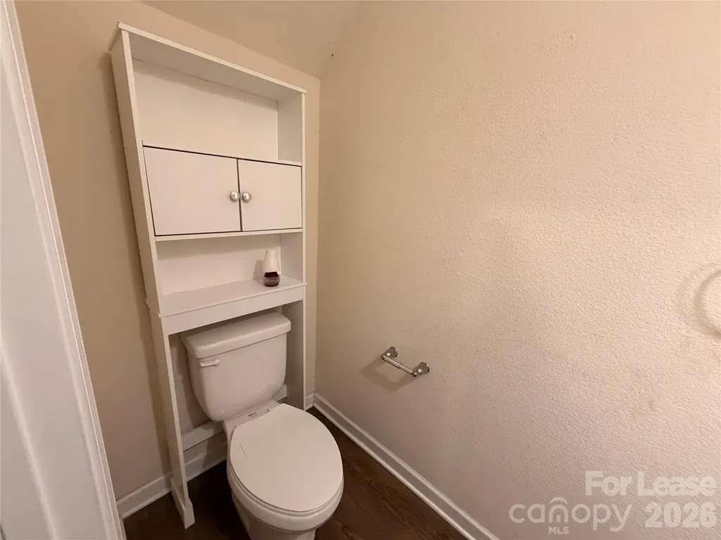 6562 Paw Village Road Charlotte NC 28214