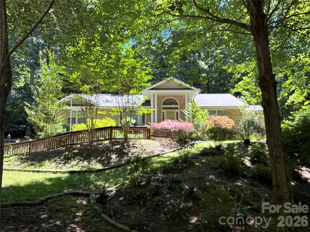 206 Camellia Way Laurel Park NC 28739