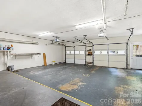 206 Camellia Way Laurel Park NC 28739
