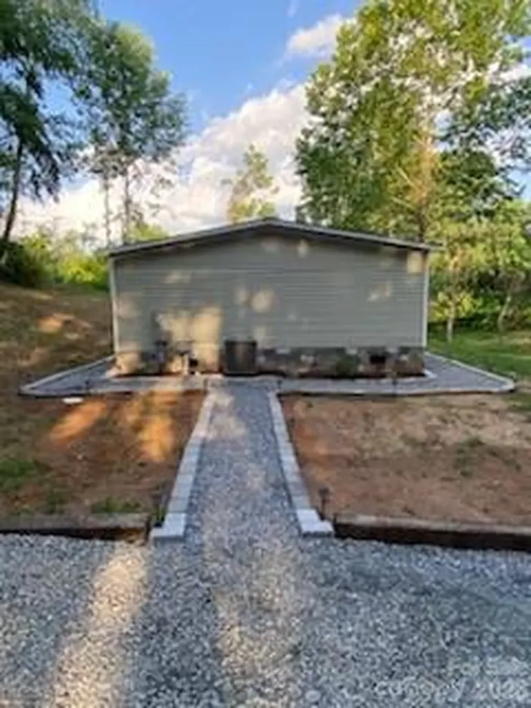 49 Spivey Mountain Road Asheville NC 28806