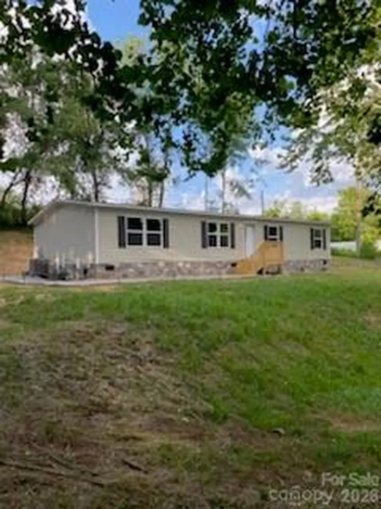 49 Spivey Mountain Road Asheville NC 28806