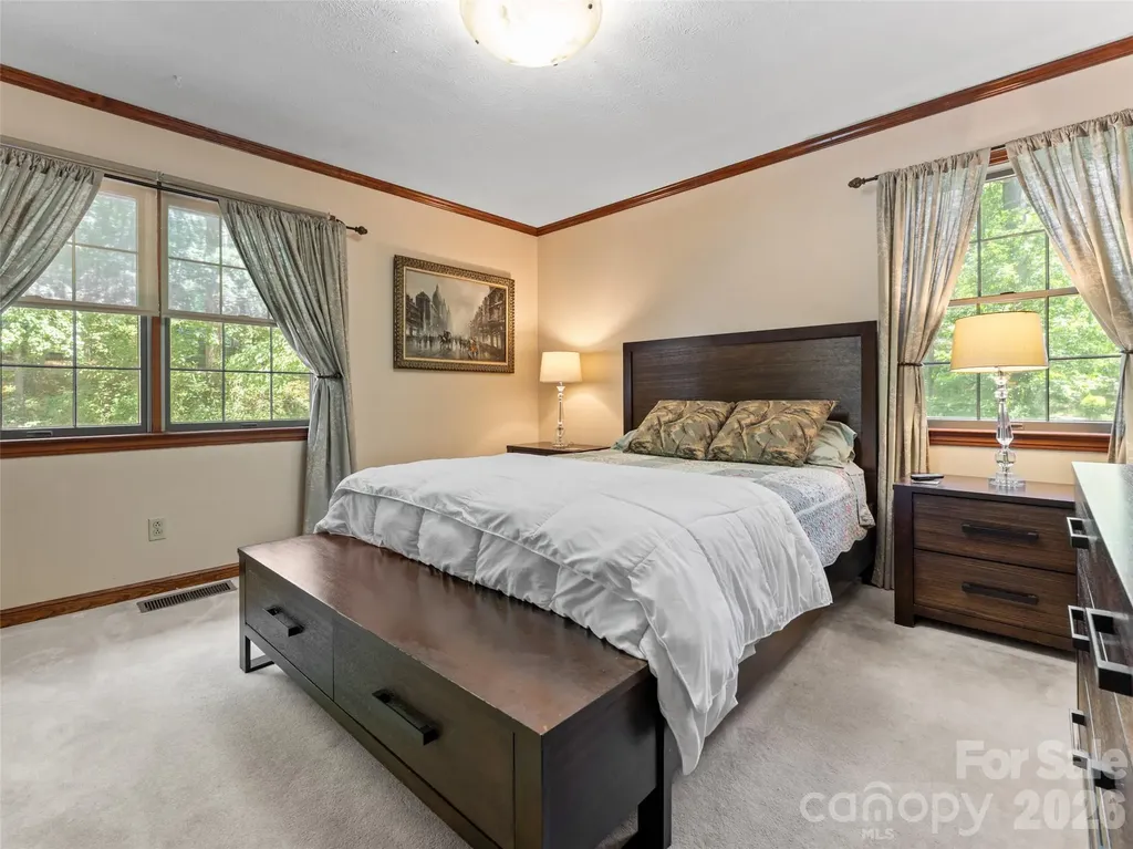 3 Westbridge Drive Hendersonville NC 28739