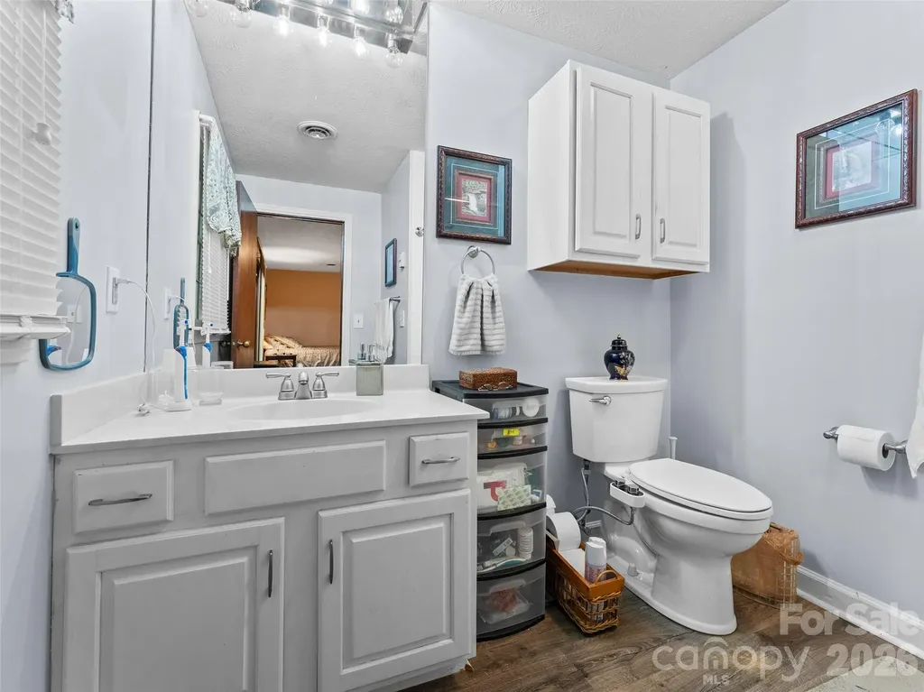 3 Westbridge Drive Hendersonville NC 28739
