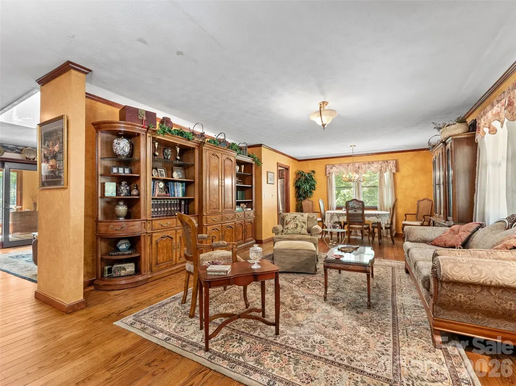 3 Westbridge Drive Hendersonville NC 28739