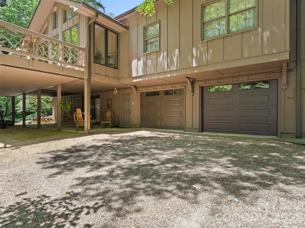 3 Westbridge Drive Hendersonville NC 28739