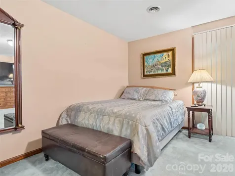 3 Westbridge Drive Hendersonville NC 28739