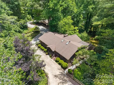 3 Westbridge Drive Hendersonville NC 28739