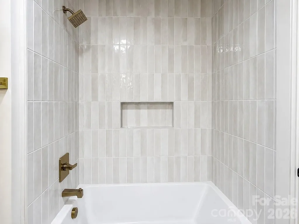 3320 Winterfield Place Charlotte NC 28205