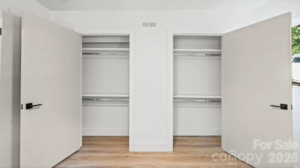 3320 Winterfield Place Charlotte NC 28205