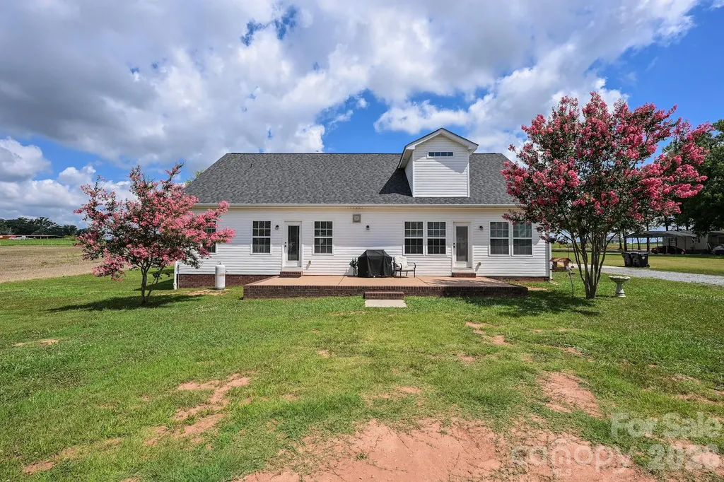 5112 Monroe Ansonville Road Wingate NC 28174