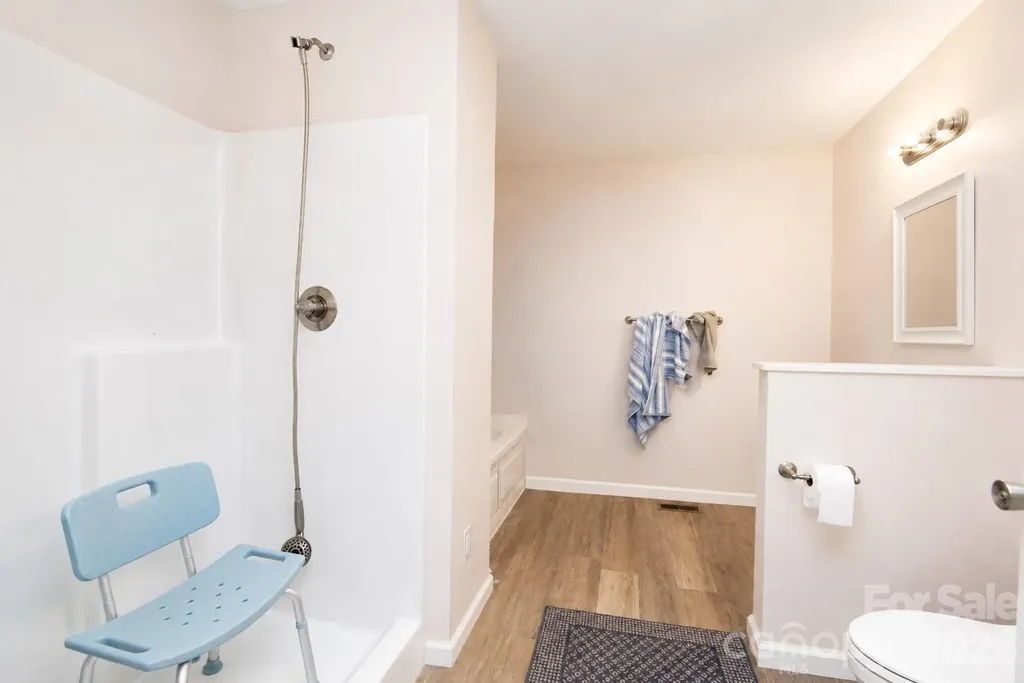 24 Old Rogers Lane Sylva NC 28779