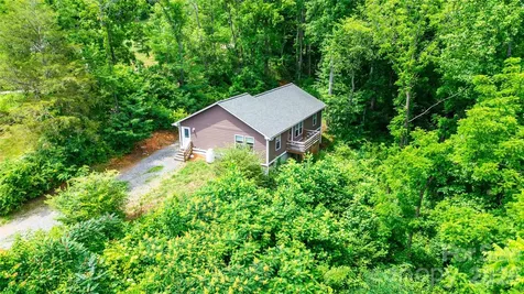 24 Old Rogers Lane Sylva NC 28779