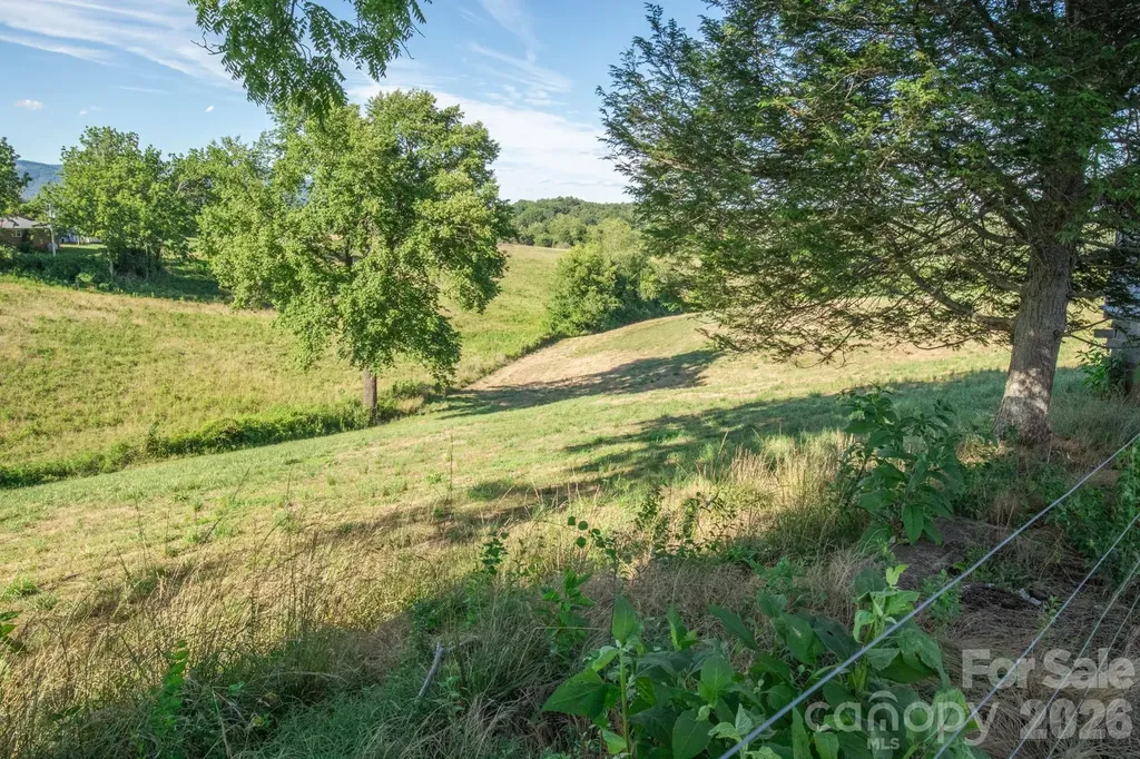 1779 Round Hill Church Road Traphill NC 28685