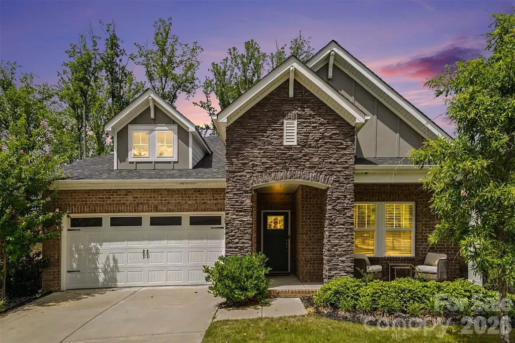 4004 Leyland Court Charlotte NC 28227